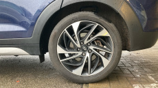 Hyundai Tucson 2.0 CRDi 48V MHD Premium SE 5dr 4WD DCT Diesel Estate